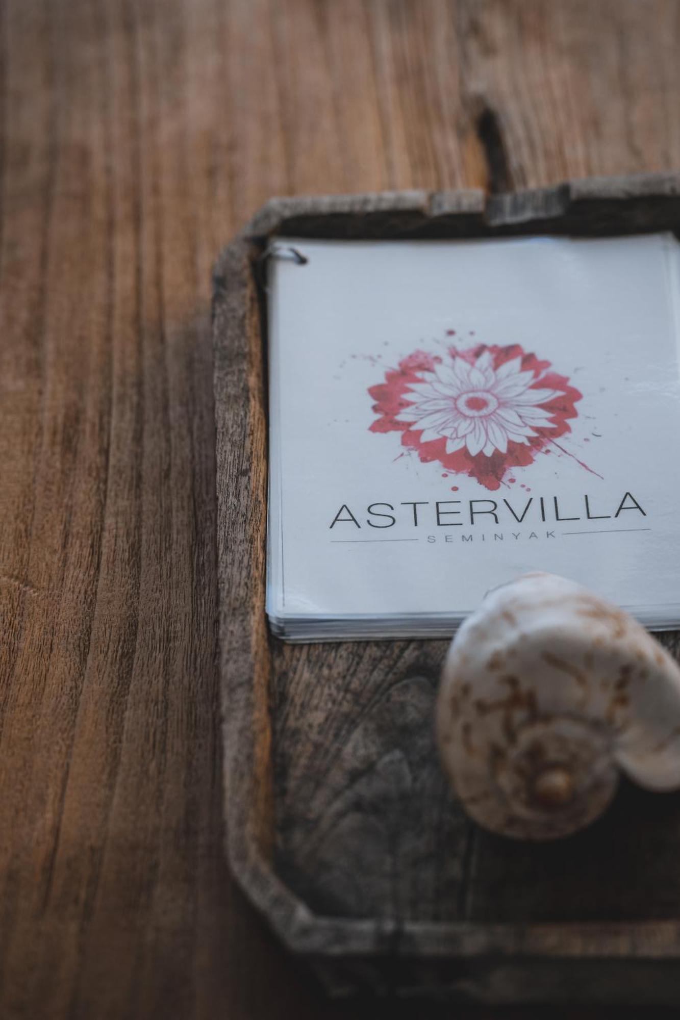 Aster Villa Seminyak Extérieur photo