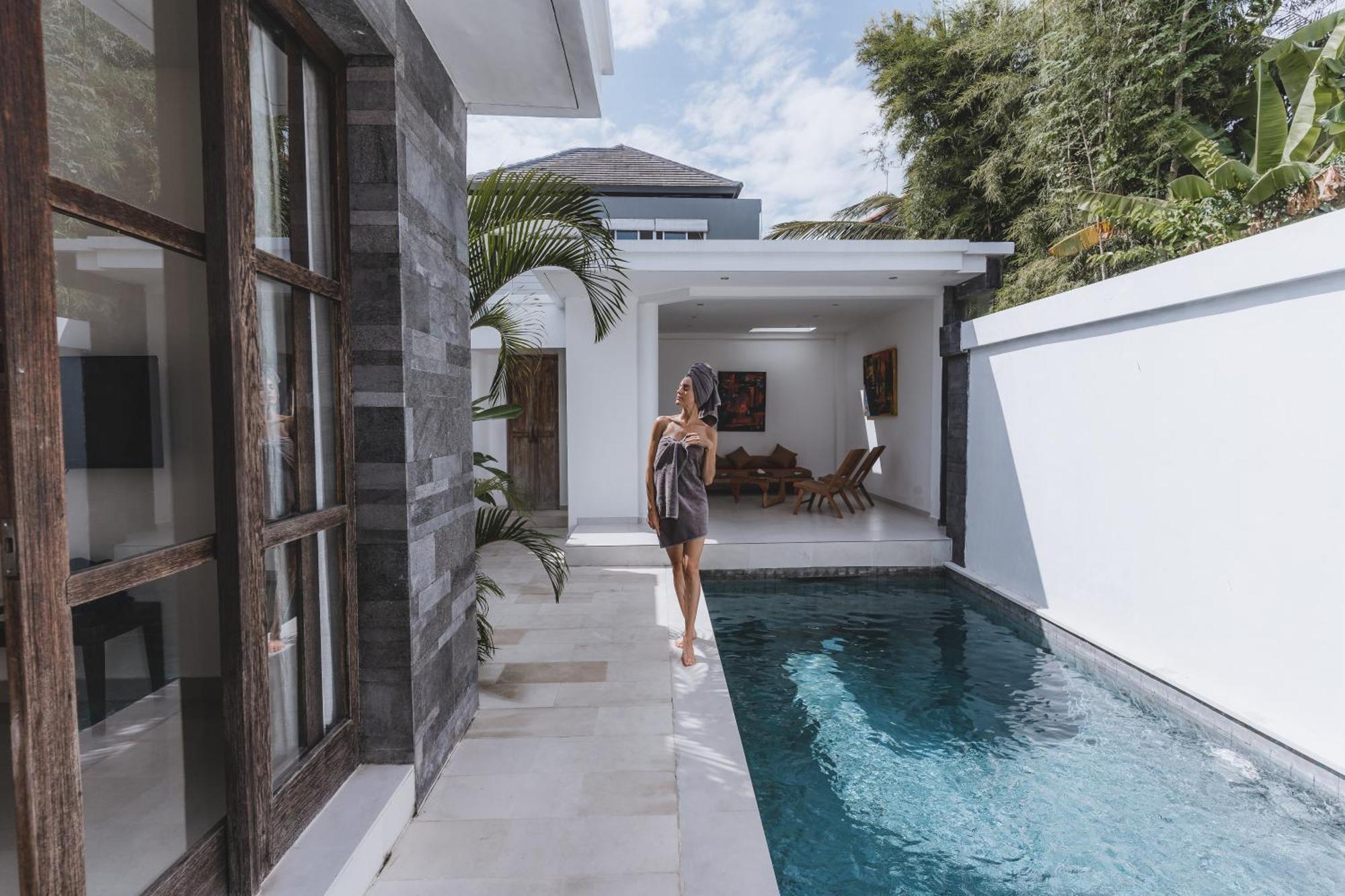 Aster Villa Seminyak Extérieur photo